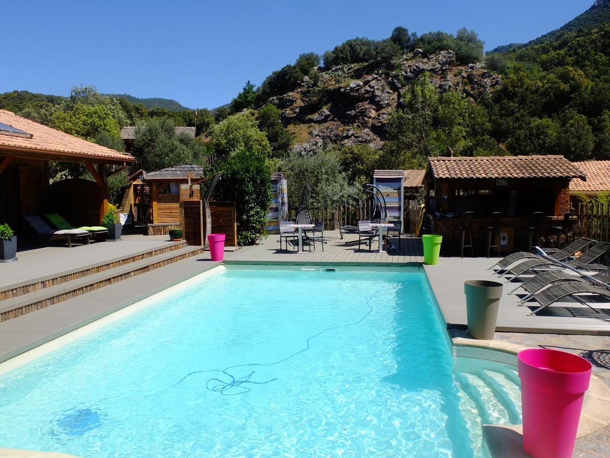 A Dodolela Bed and Breakfast Omessa Esterno foto